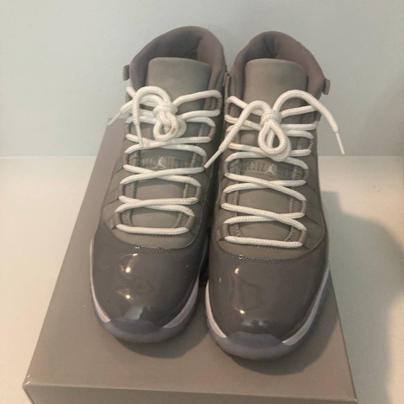 Air Jordan 11 cool grey - size 11 - Picture 2 of 2